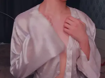 Cam4 Free Porn Cam of GloryAntillon