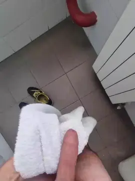 Cam4 Nude Webcam of andreami72