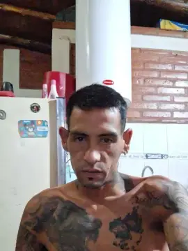 Cam4 Live Sex Cam of maxi23_fun