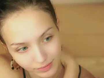 Cam4 Free Live Porn of KristieDubbs