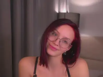Cam4 Adult Video Chat of KristieDubbs