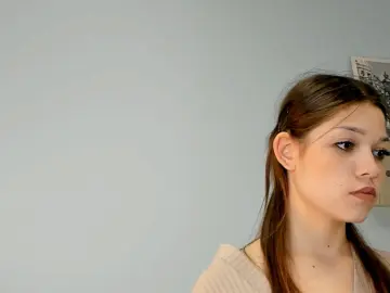 Cam4 Nude Webcam of BarbaraBrosius