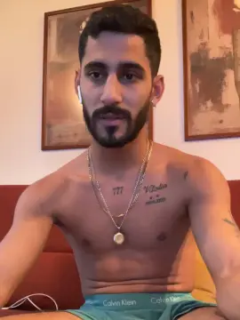 Cam4 Free Live Porn of Darcal076