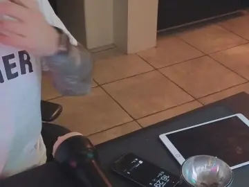 Cam4 Live Sex Cam of Amagerone