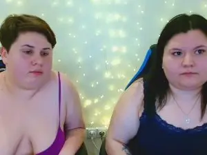 Cam4 Live Porn of BeckyAndEllen