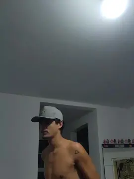 Cam4 Best live sex cam show of Levi_Henrique