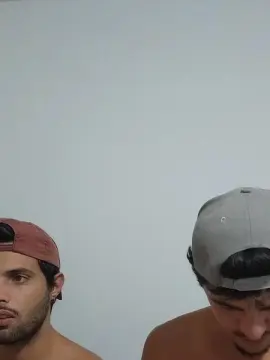 Cam4 Live Sex of Levi_Henrique