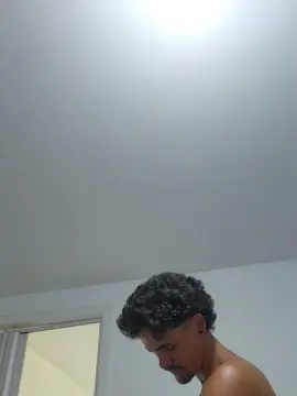 Cam4 Private Sex Chat of Levi_Henrique