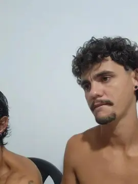 Cam4 Live Sex of Levi_Henrique