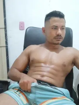 Cam4 Live Sex Cam of kllayton