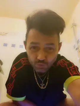 nicolas1904 from cam4