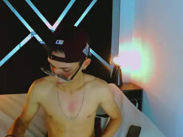 Cam4 Best live sex cam show of Axel_Marcus