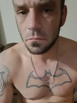 Cam4 Live Porn of DatRyanGuy69