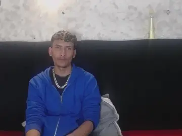 Cam4 Free Porn Cam of SavageLover_