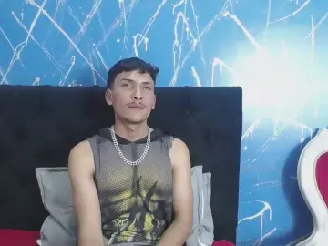 Cam4 Watch Live Sex Cams of SavageLover_