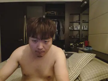 Cam4 Free Live Porn of littlebear0