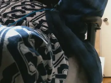 Cam4 Live Sex of suteki62