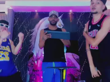 Cam4 Sex Cam of Dominic_Max