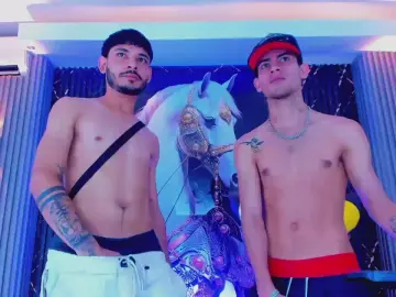 Cam4 Live Sex of Dominic_Max