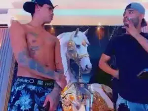 Cam4 Free Live Porn of Dominic_Max