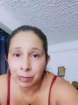 Cam4 Watch Live Sex Cams of LolaTufav