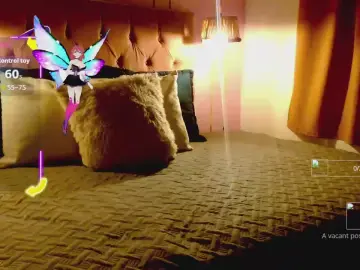 LucyXMiesha from cam4