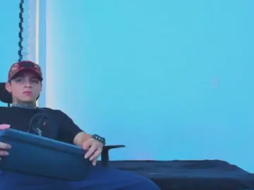 Cam4 Adult Webcams of max_williamm