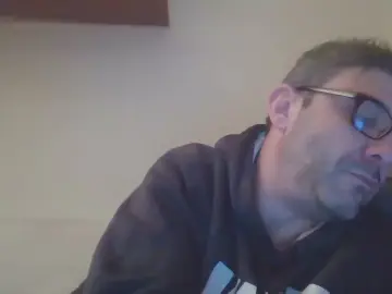 Cam4 Live Sex of mirketto_hot