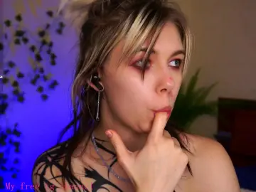 Cam4 Live Sex Cam of AftonFountain