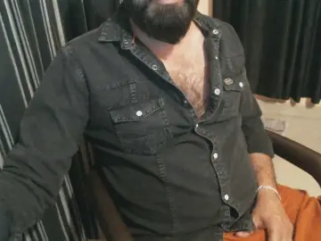 Cam4 Live Porn of bigthickcockdad