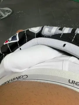 Cam4 Free Live Porn of nelsonrc2