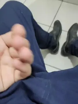 Cam4 Live Sex of LekDotado33