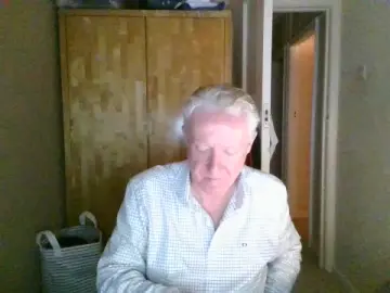 Cam4 Private Sex Chat of Henryshortshor