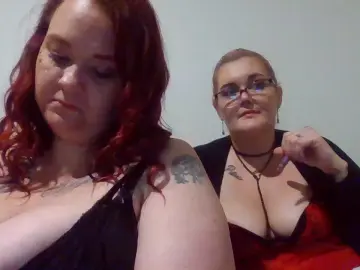 Cam4 Live Sex of CurvyMama420