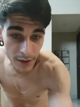 Cam4 Live Sex of 1Davodavo1