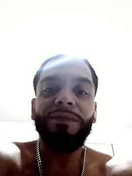 Cam4 Best Webcam of Papi_cubanito