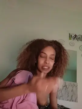 Cam4 Sex Cam of elleblue_sexy