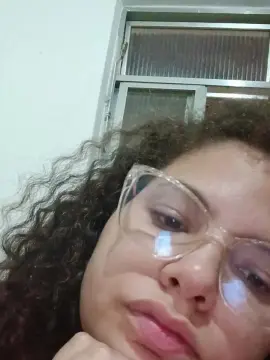 Cam4 Sex Cam of RobertaRabao