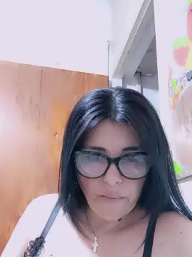 Cam4 Live Porn of Gla347