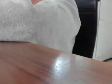 Cam4 Live Porn of Roger202