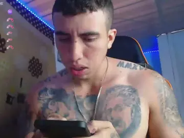 Cam4 Adult Webcams of Adam_Hudsond