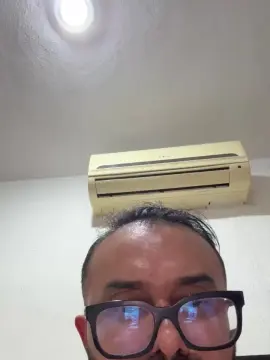 Cam4 Live Porn of adrin884