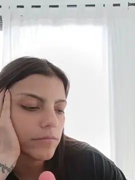 Cam4 Nude Webcam of Lilylovexx