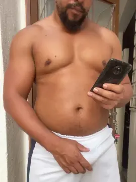 Cam4 Free Live Porn of Morenonicexxxl