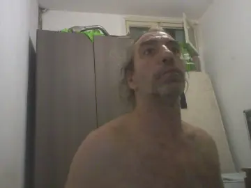 Cam4 Nude Webcam of Titou06100