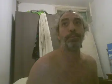 Cam4 Live Sex Cam of Titou06100