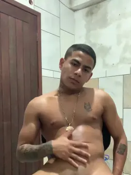 Cam4 Nude Webcam of MARENTO23CMM