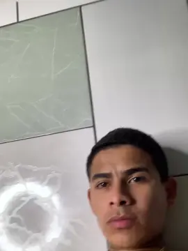 Cam4 Adult Video Chat of MARENTO23CMM