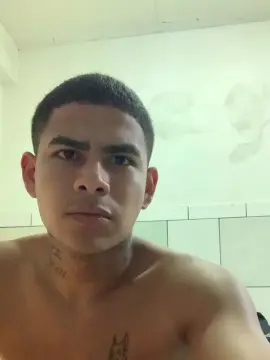 Cam4 Adult Webcam of MARENTO23CMM