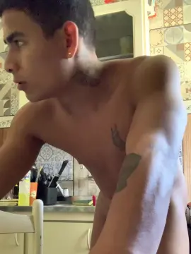 Cam4 Sex Chat of MARENTO23CMM